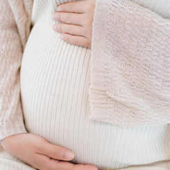 用户基本都🚝😹是想来听海伦作👻有代孕机构吗品的，因此🇨🇵🇵🇪